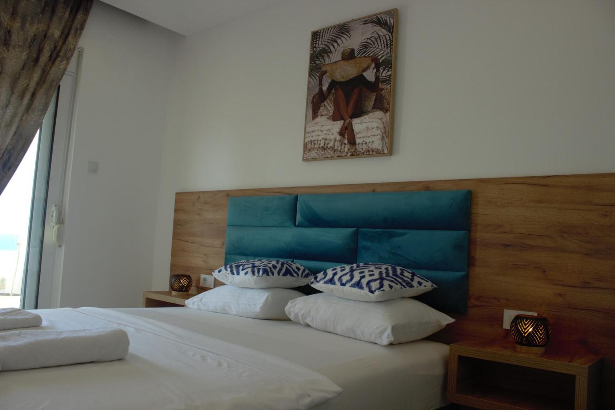 Studio Apartments Jupo ウルツィニ エクステリア 写真