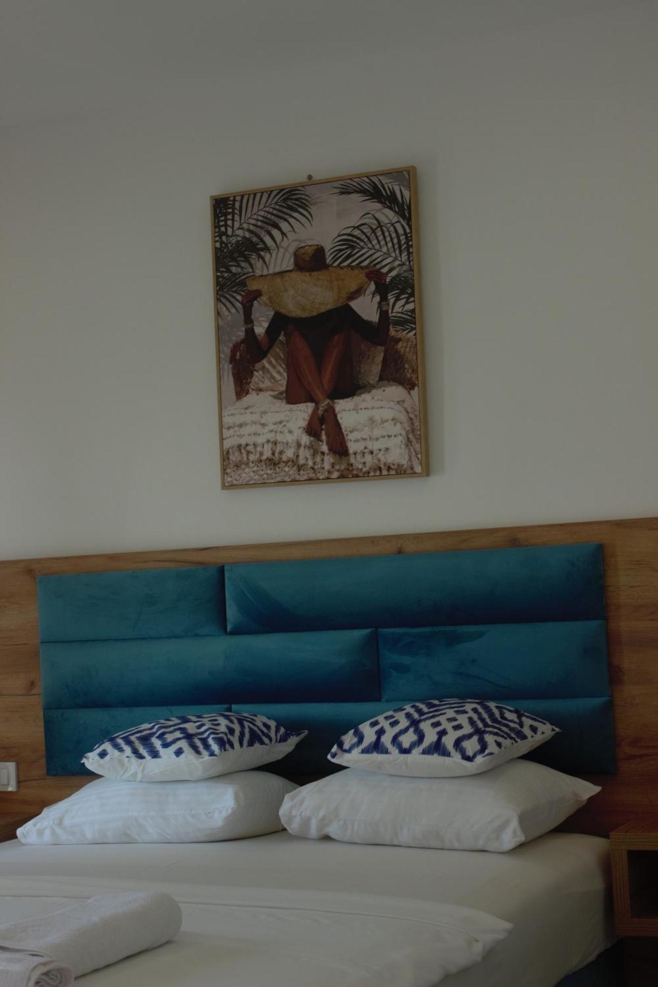 Studio Apartments Jupo ウルツィニ エクステリア 写真